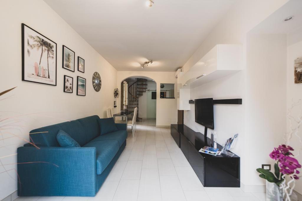 Molly Apartment Porto Santo Stefano  Exteriör bild